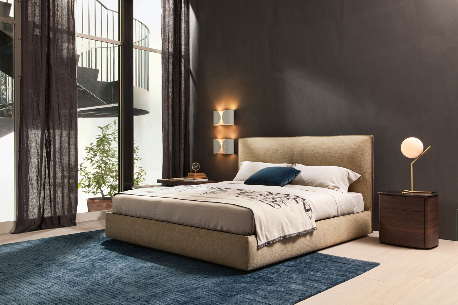 Тумба прикроватная Molteni&C 4040 Тумба прикроватная Molteni&C 4040 (Италия)
