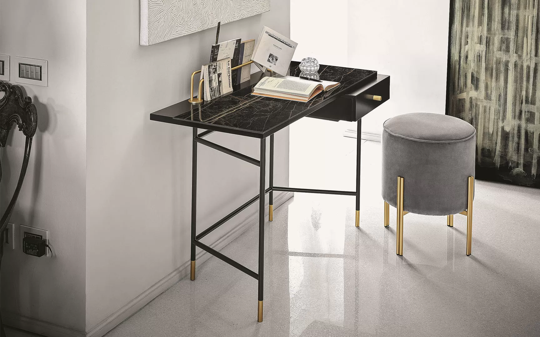 Письменный стол Bontempi Vanity Письменный стол Bontempi Vanity (Италия)