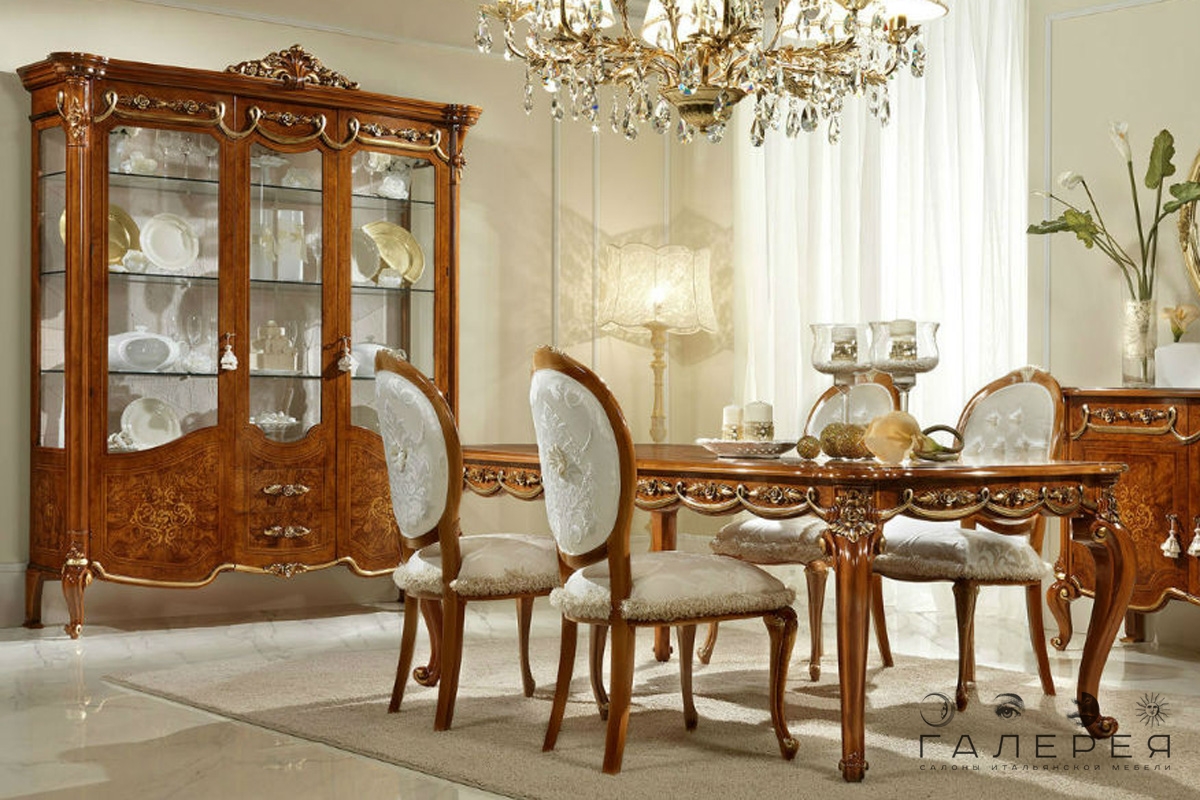 Витрина Antonelli Moravio Charme Витрина Antonelli Moravio Charme (Италия)