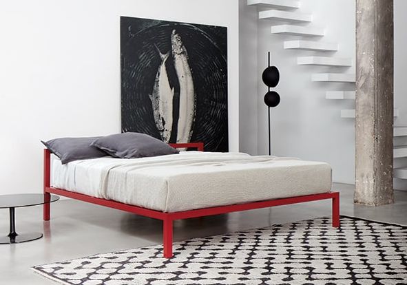 Кровать MDF Italia Aluminium Кровать MDF Italia Aluminium (Италия)