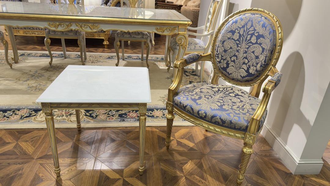 Журнальный столик Angelo Cappellini 9132/Q Журнальный столик Angelo Cappellini 9132/Q (Италия)