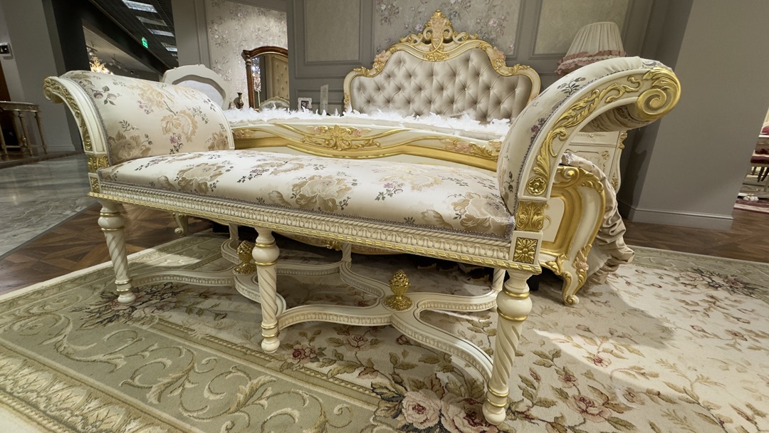 Банкетка Angelo Cappellini 30068 Банкетка Angelo Cappellini 30068 (Италия)