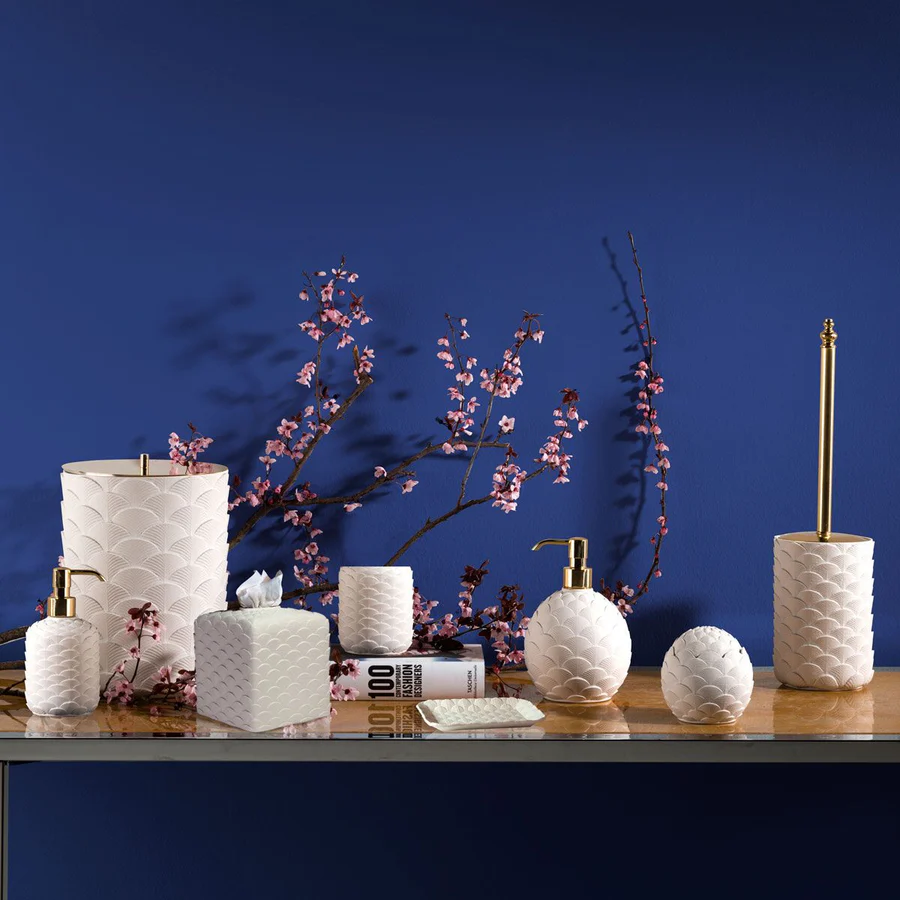 Комплект аксессуаров для ванной комнаты Villari Contemporary Peacock White Комплект аксессуаров для ванной комнаты Villari Contemporary Peacock White (Италия)