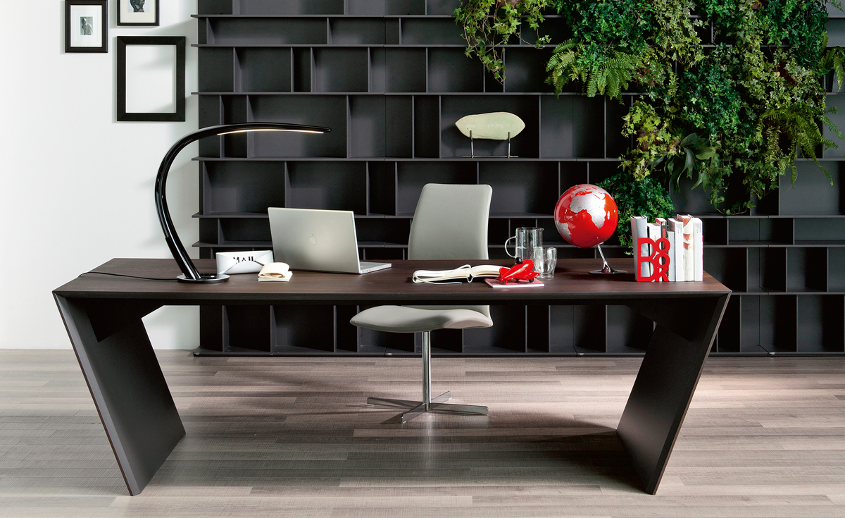 Письменный стол Cattelan Italia Vega Письменный стол Cattelan Italia Vega (Италия)