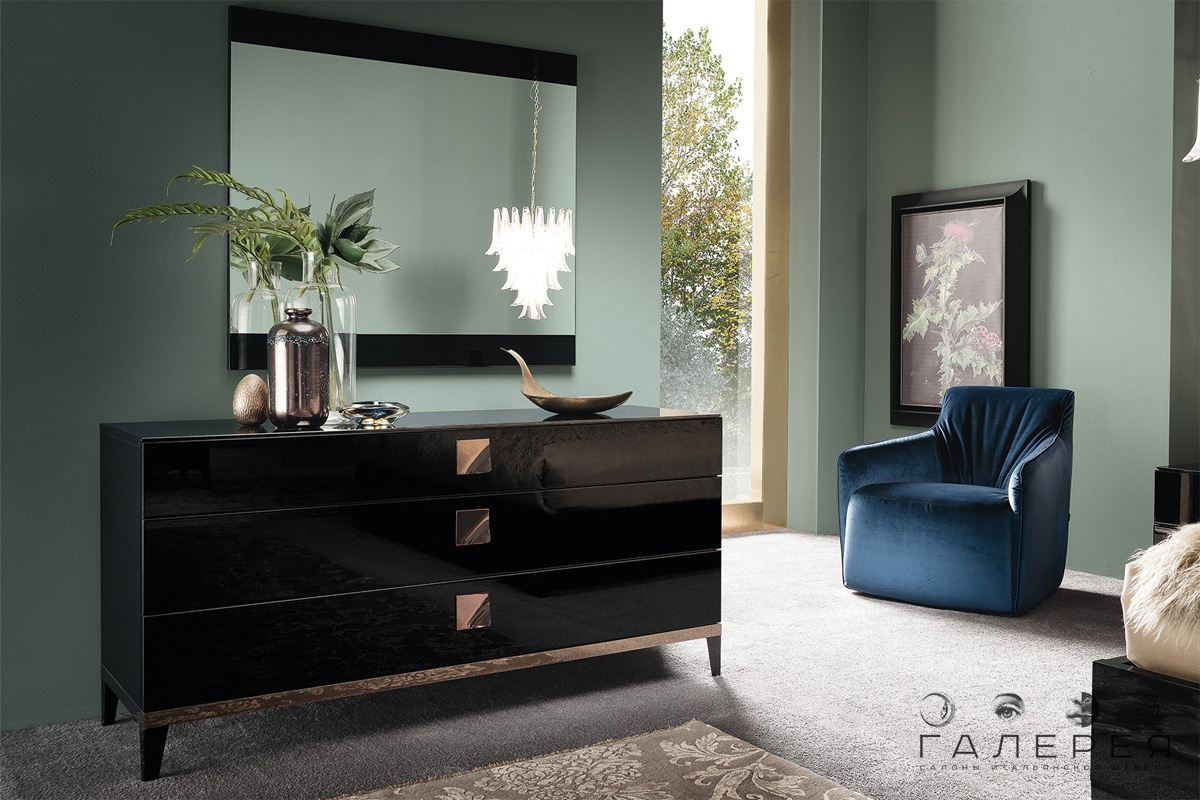 Комод Alf Mont Noir Комод Alf Mont Noir (Италия)