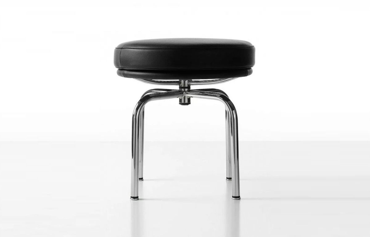 Стул Cassina Tabouret Tournant Стул Cassina Tabouret Tournant (Италия)