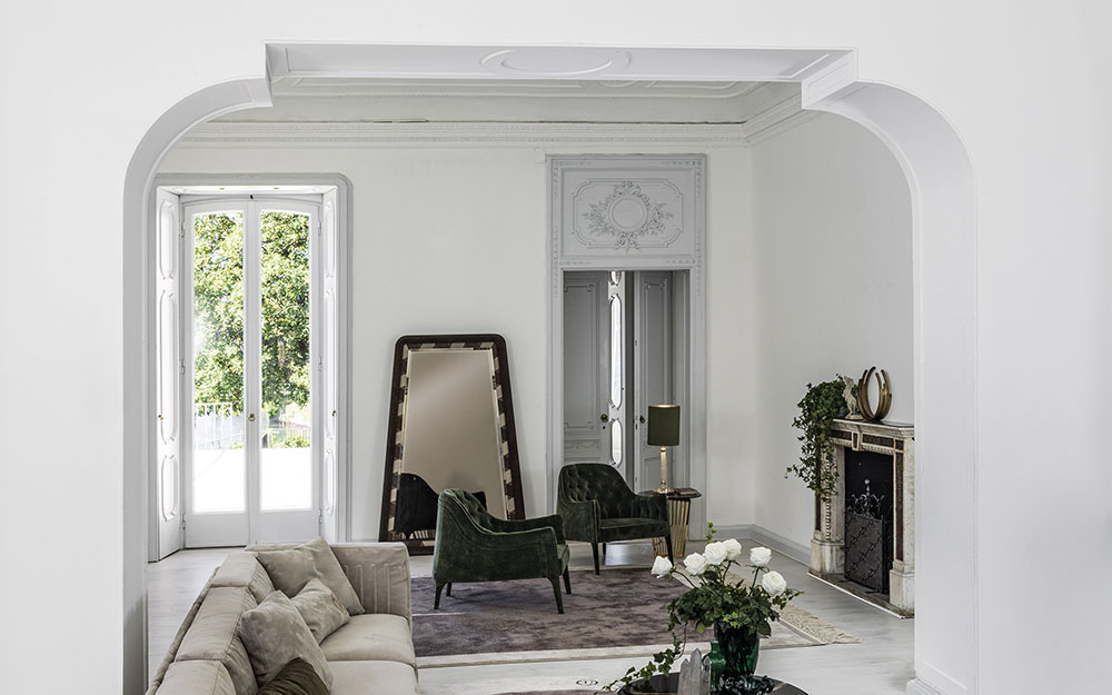 Зеркало Vittoria Frigerio Barberini Зеркало Vittoria Frigerio Barberini (Италия)