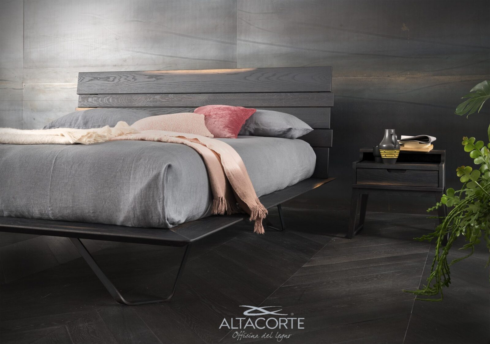 Кровать Alta Corte Diamante Кровать Alta Corte Diamante (Италия)
