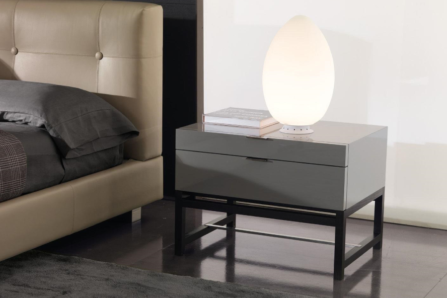 Тумба прикроватная Minotti Harvey Тумба прикроватная Minotti Harvey (Италия)