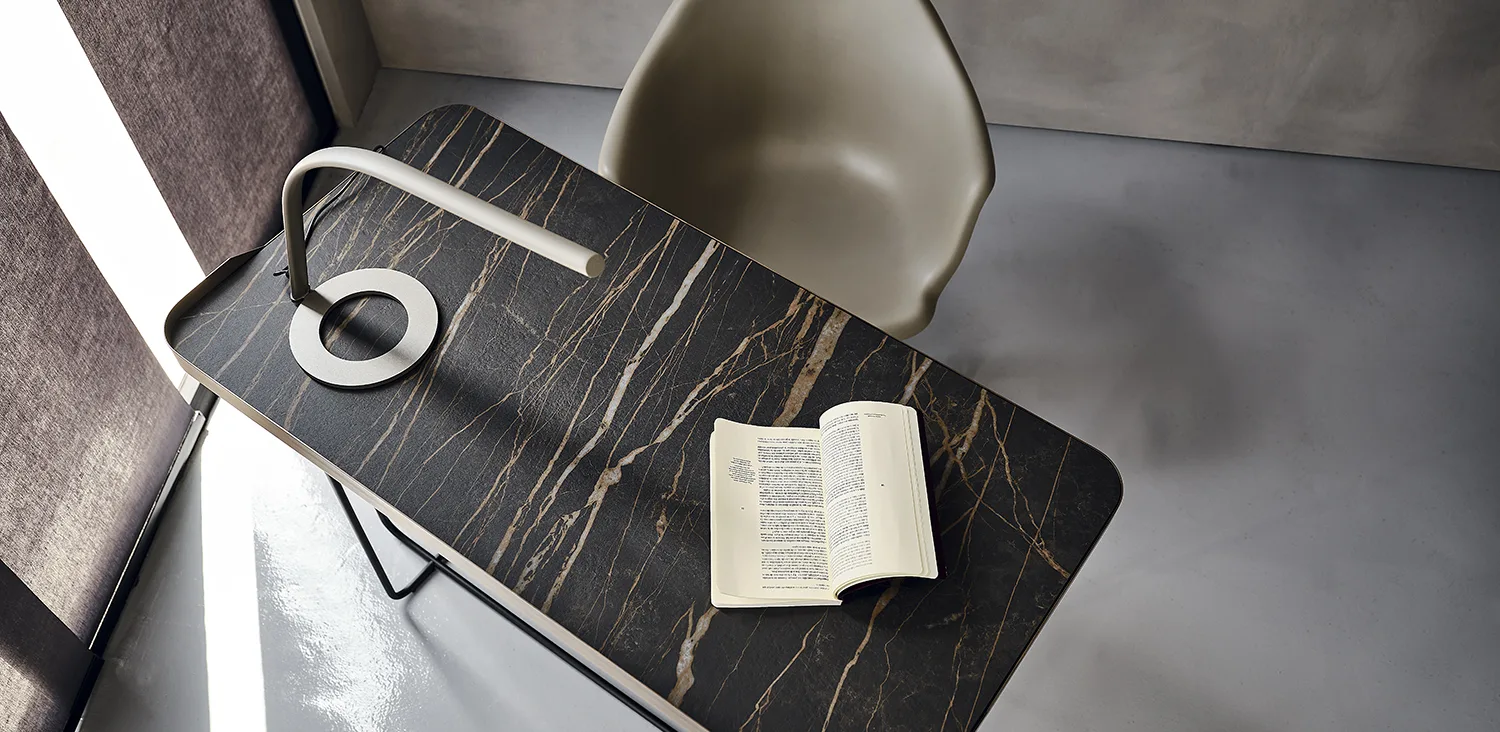 Стол письменный Cattelan Italia Wolf keramik Стол письменный Cattelan Italia Wolf keramik (Италия)