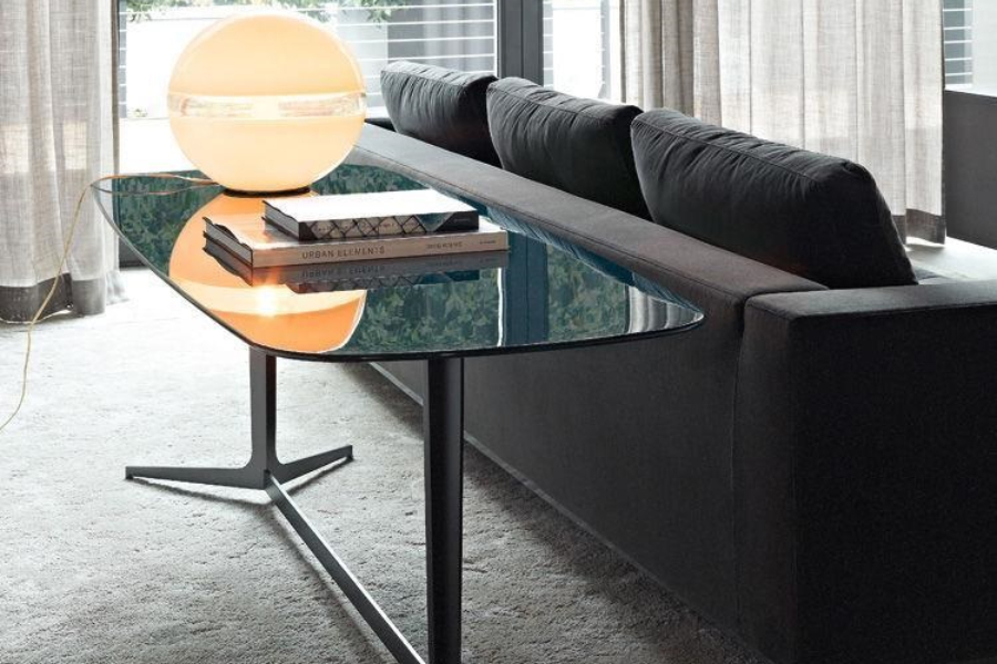 Консоль Minotti Clyfford Консоль Minotti Clyfford (Италия)