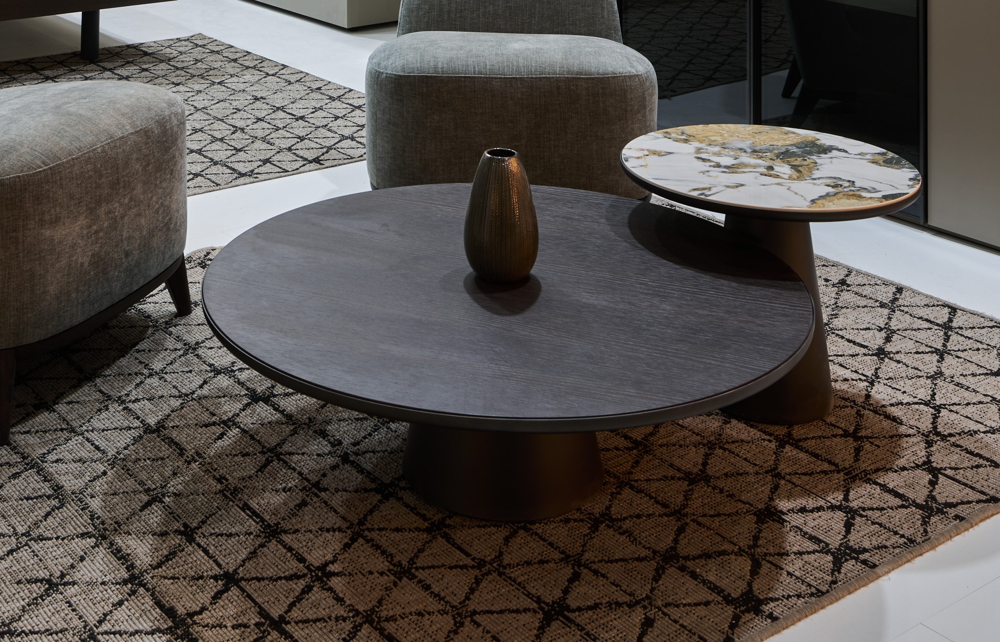 Столики (2 шт.) Cono coffee tables Tomasella Столики (2 шт.) Cono coffee tables Tomasella (Италия)