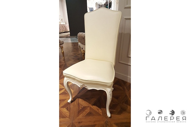 Кресло Antico Borgo Settesento 1 Кресло Antico Borgo Settesento (Италия) 1