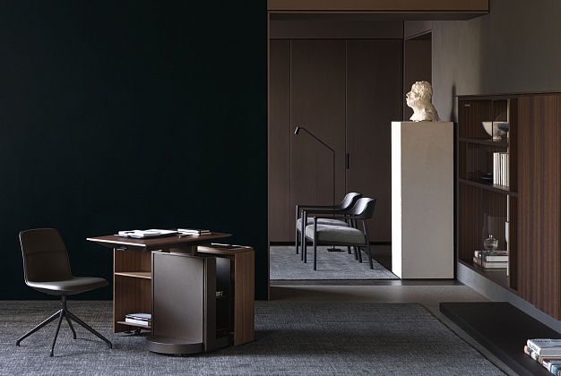 Письменный стол Molteni&C Touch Down 2 Письменный стол Molteni&C Touch Down (Италия) 2