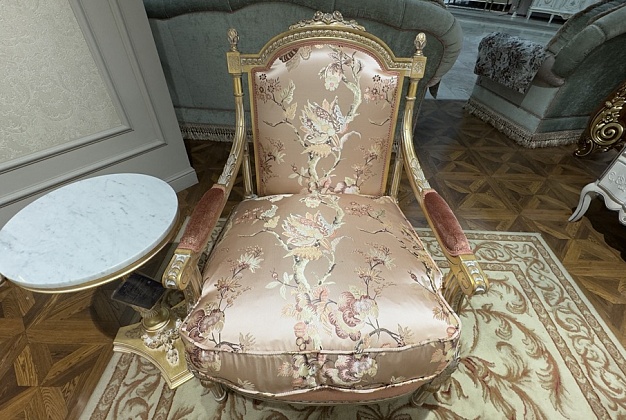 Кресло Angelo Cappellini 1544/W 3 Кресло Angelo Cappellini 1544/W (Италия) 3