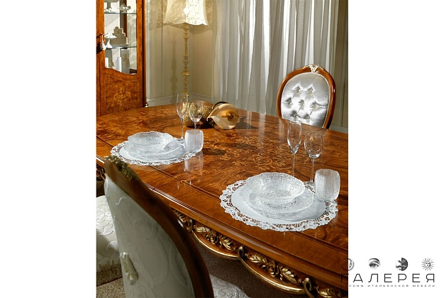 Стол обеденный Antonelli Moravio Charme 2 Стол обеденный Antonelli Moravio Charme (Италия) 2