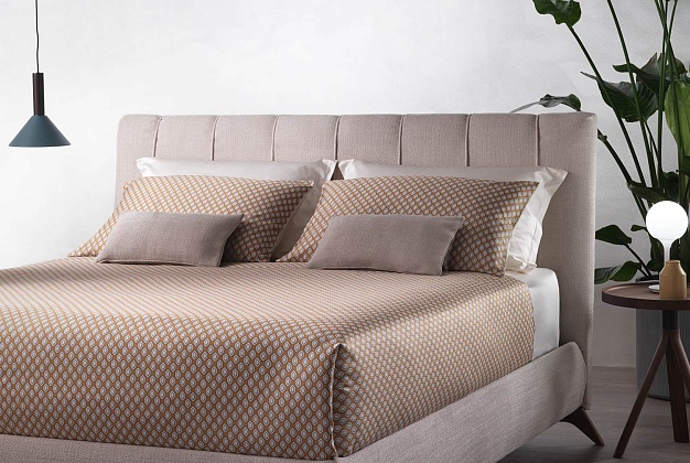 Кровать Altrenotti Chamole 1 Кровать Altrenotti Chamole (Италия) 1