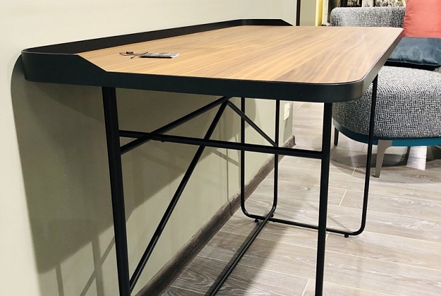 Письменный стол Cattelan Italia Wolf Wood 6 Письменный стол Cattelan Italia Wolf Wood (Италия) 6