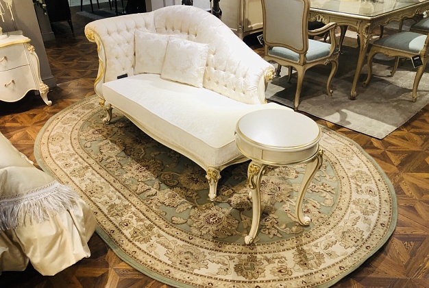 Кушетка Volpi Capri 1 Кушетка Volpi Capri (Италия) 1