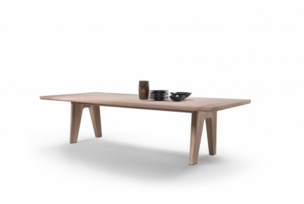 Стол Flexform Monreale 1 Стол Flexform Monreale (Италия) 1