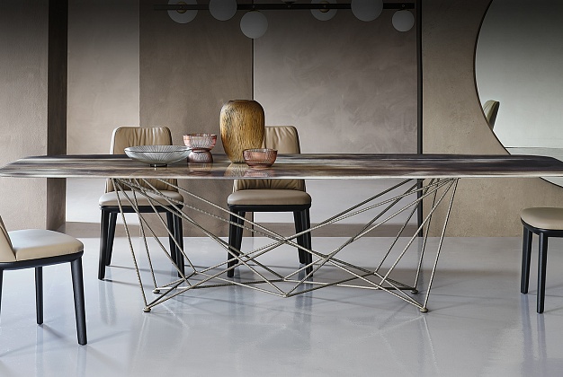 Стол обеденный Cattelan Italia Crystalart 1 Стол обеденный Cattelan Italia Crystalart (Италия) 1