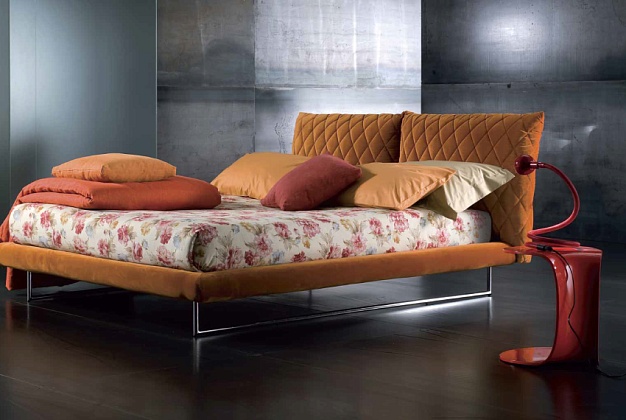 Кровать Altrenotti Pillow 1 Кровать Altrenotti Pillow (Италия) 1