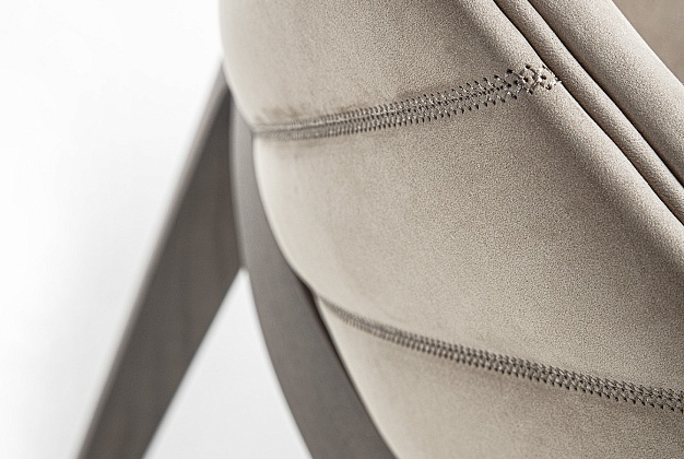 Стул Vittoria Frigerio Reina Small 6 Стул Vittoria Frigerio Reina Small (Италия) 6