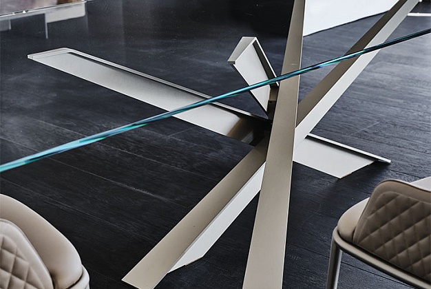 Стол обеденный Cattelan Italia Lancer 3 Стол обеденный Cattelan Italia Lancer (Италия) 3