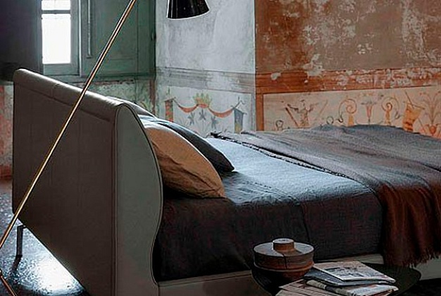 Кровать Poltrona Frau Eosonno 3 Кровать Poltrona Frau Eosonno (Италия) 3