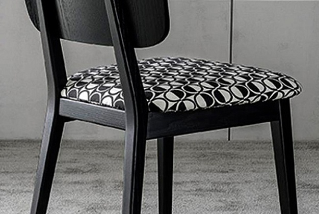 Стул Casamilano Kelly 2 Стул Casamilano Kelly (Италия) 2