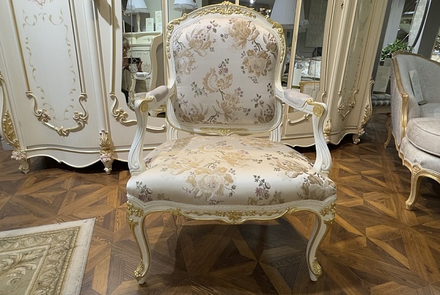 Кресло Angelo Cappellini 8836/L 2 Кресло Angelo Cappellini 8836/L (Италия) 2