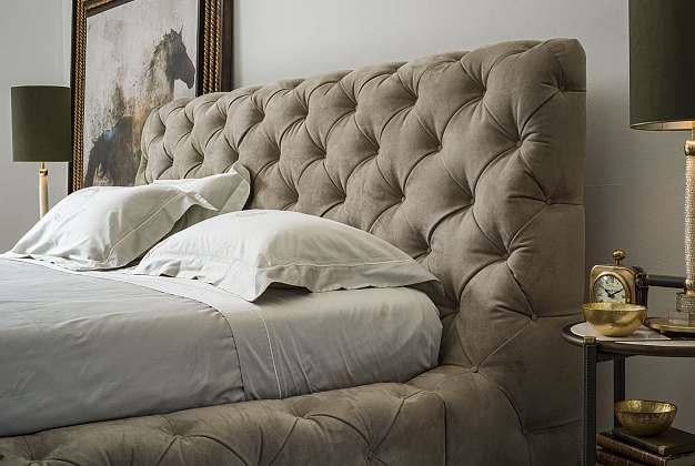 Кровать Vittoria Frigerio Caracciolo 3 Кровать Vittoria Frigerio Caracciolo (Италия) 3