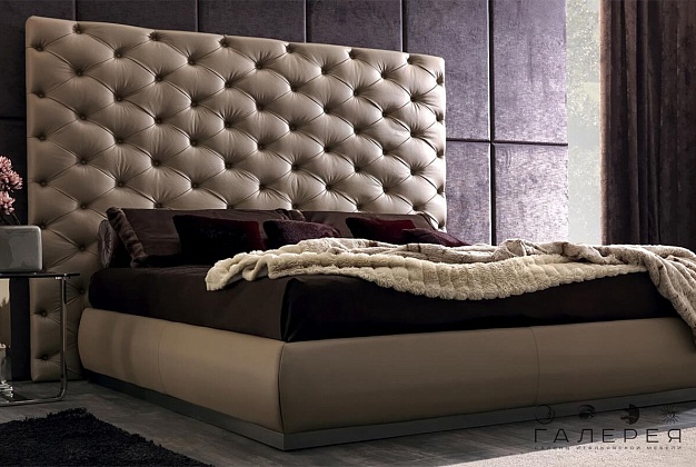 Кровать Corte Zari Richard 1 Кровать Corte Zari Richard (Италия) 1