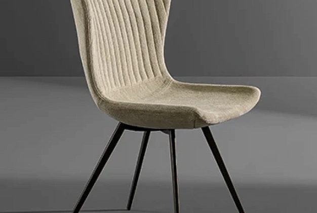Стул Bonaldo Colibri 2 Стул Bonaldo Colibri (Италия) 2