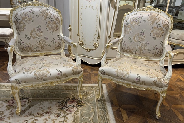 Кресло Angelo Cappellini 8836/L 1 Кресло Angelo Cappellini 8836/L (Италия) 1