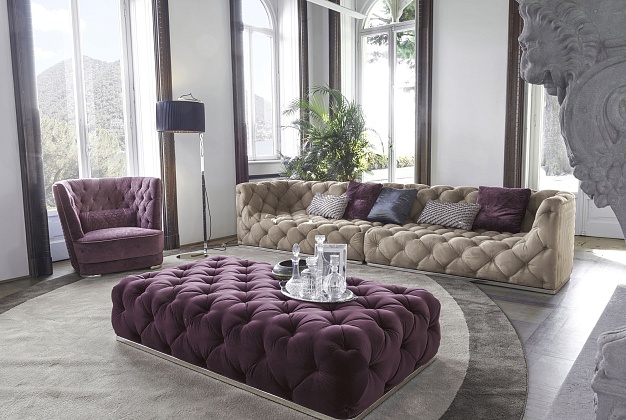 Диван Vittoria Frigerio Caracciolo 2 Диван Vittoria Frigerio Caracciolo (Италия) 2