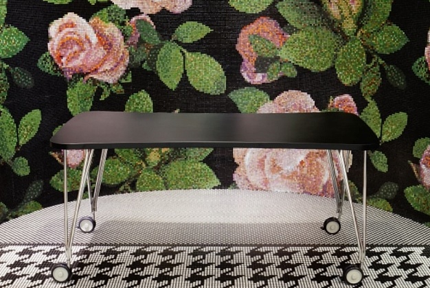 Письменный стол Kartell Max 2 Письменный стол Kartell Max (Италия) 2