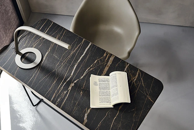 Стол письменный Cattelan Italia Wolf keramik 1 Стол письменный Cattelan Italia Wolf keramik (Италия) 1