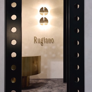 Стенд компании Rugiano на выставке SALONE DEL MOBILE 2023