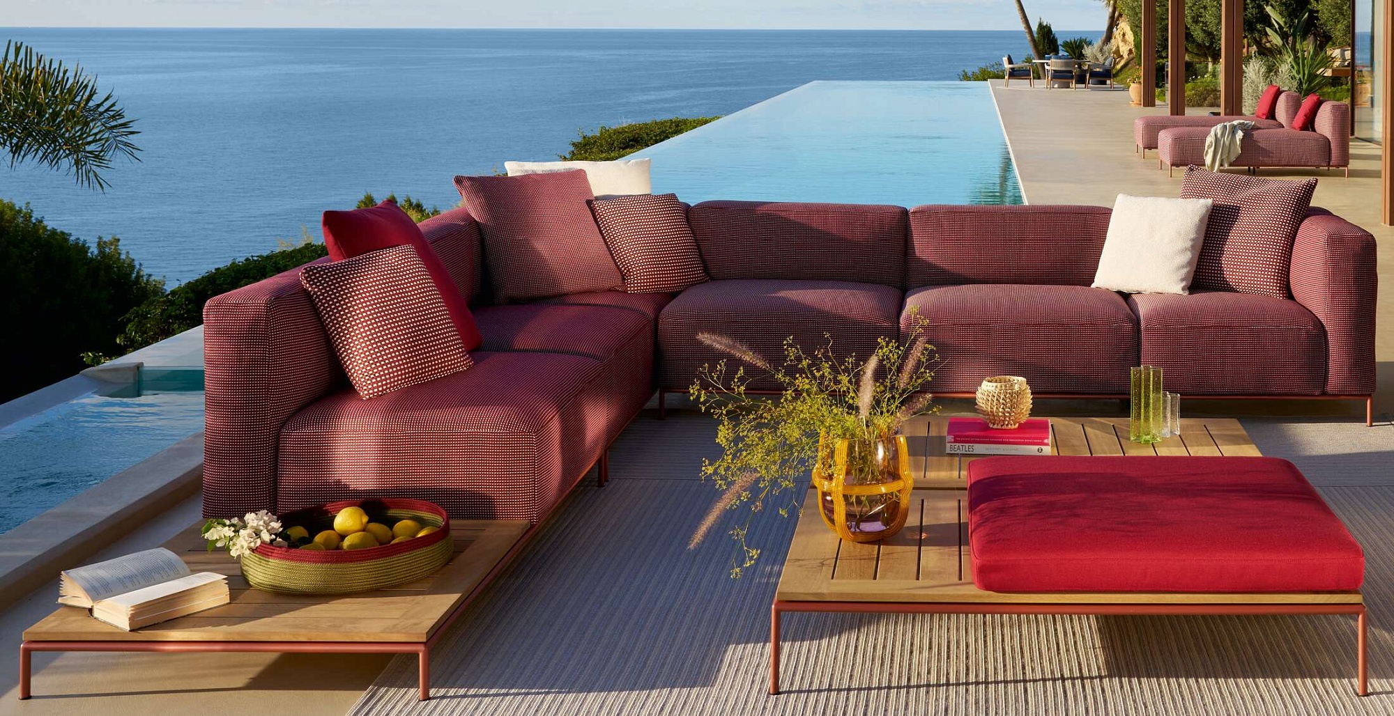 Уличная мебель Cassina Outdoor Уличная мебель Cassina Outdoor (Италия)
